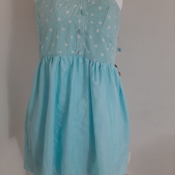 Dress - Picture 4 of 4